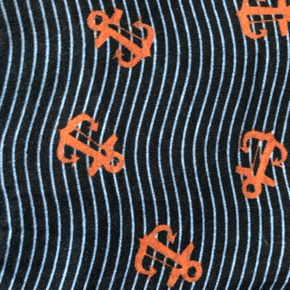LuLaRoe Navy Anchor Tall & Curvy Leggings - Picture 2 of 2